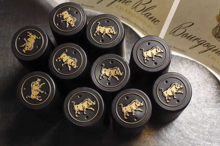 Habillage à façon Cirage bouteille magnum